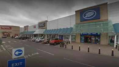 Kew Retail Park