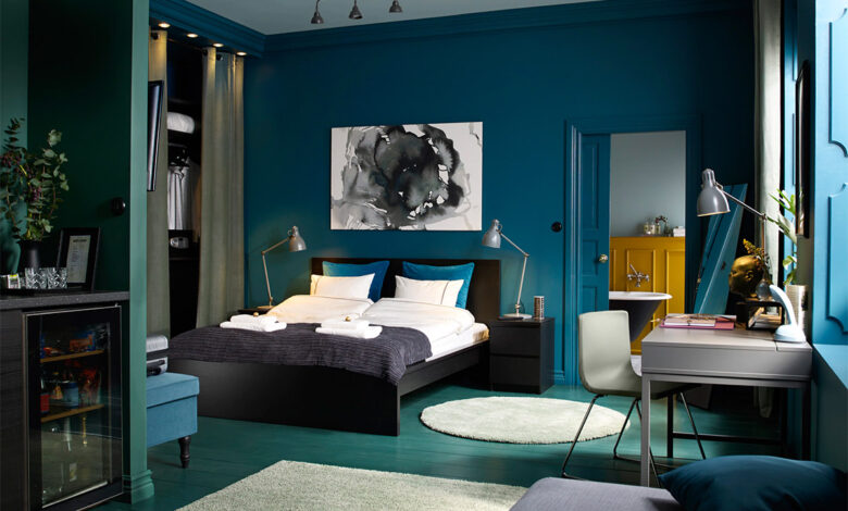 Blue and Green Bedroom: 10 Gorgeous Ideas for Your Space