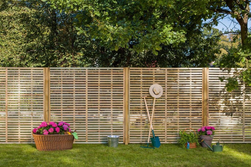 types of garden fencing