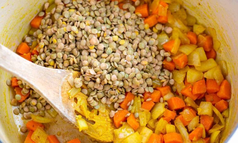 Simple Carrot and Lentil Soup Recipe