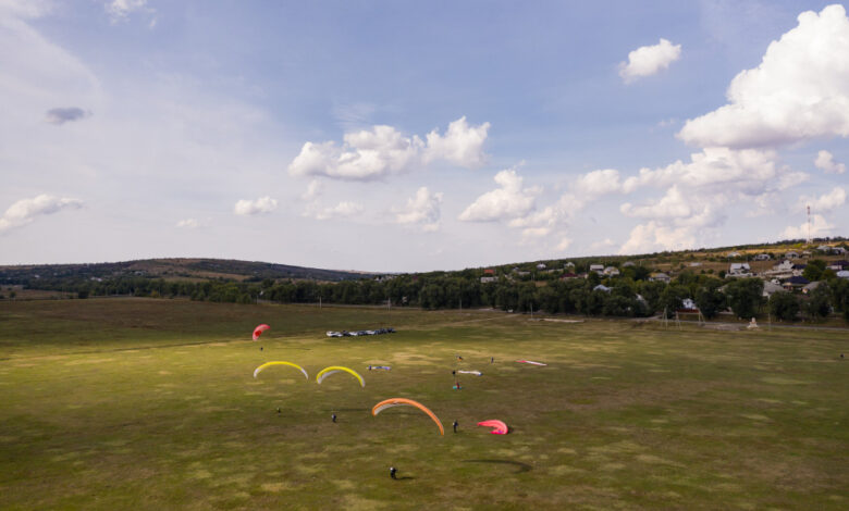 walton on thames camping and caravanning club site