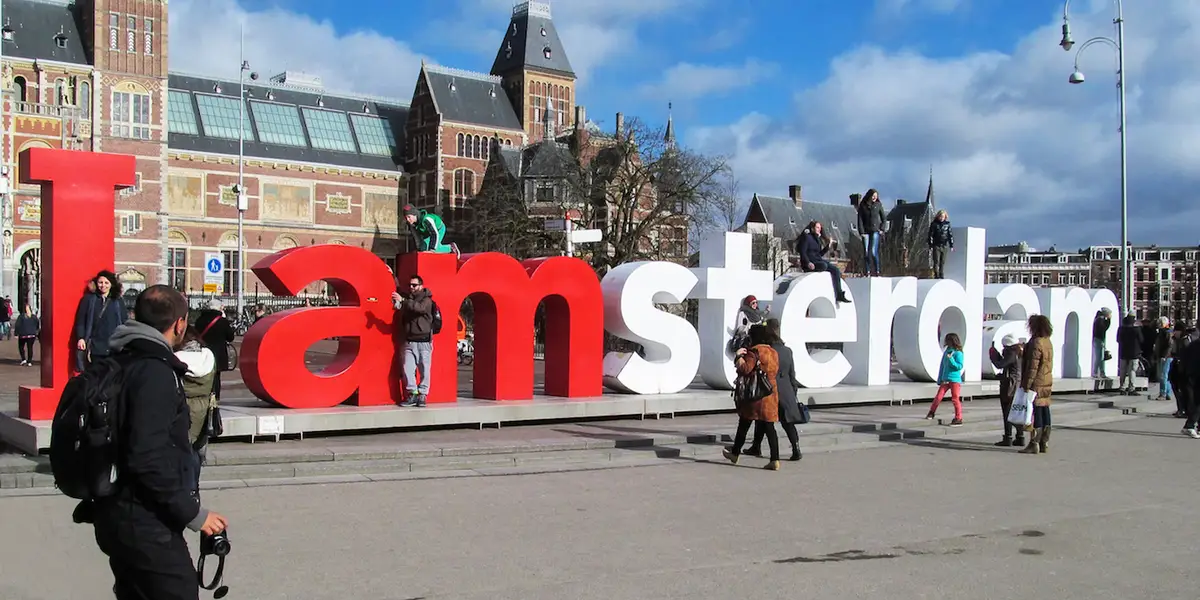 Amsterdam I Amsterdam Sign