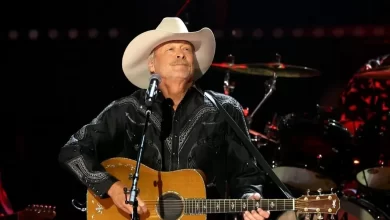 Alan Jackson Hospitalized